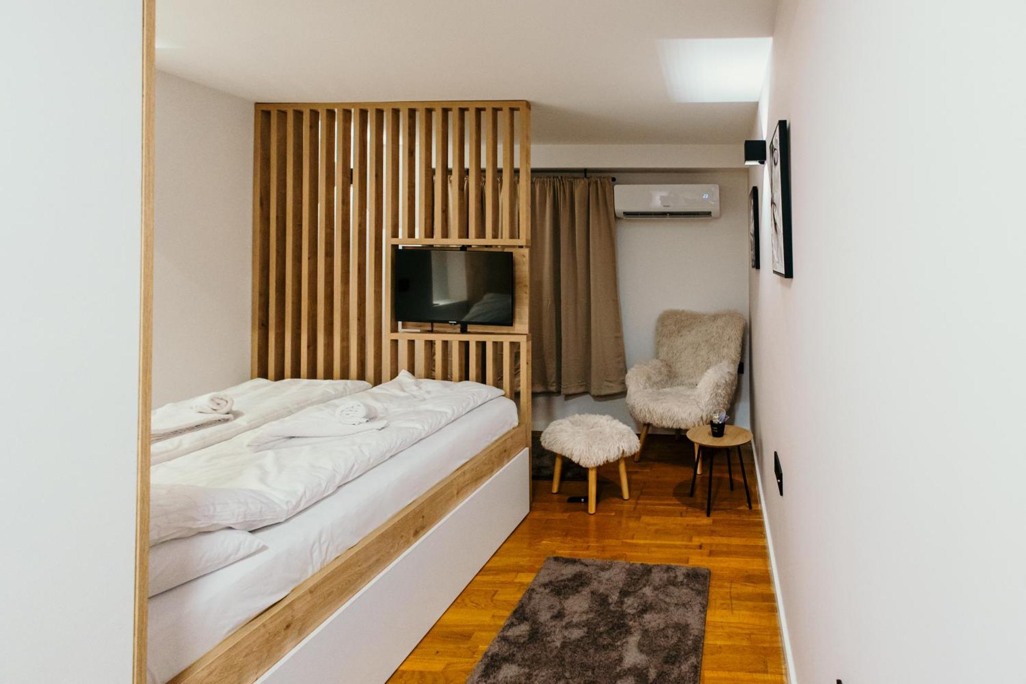 Bascarsijaapart Owl * Sarajevo